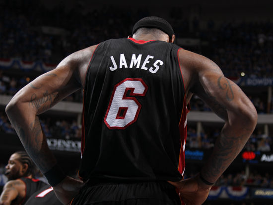 完成头槌绝 完成头槌绝